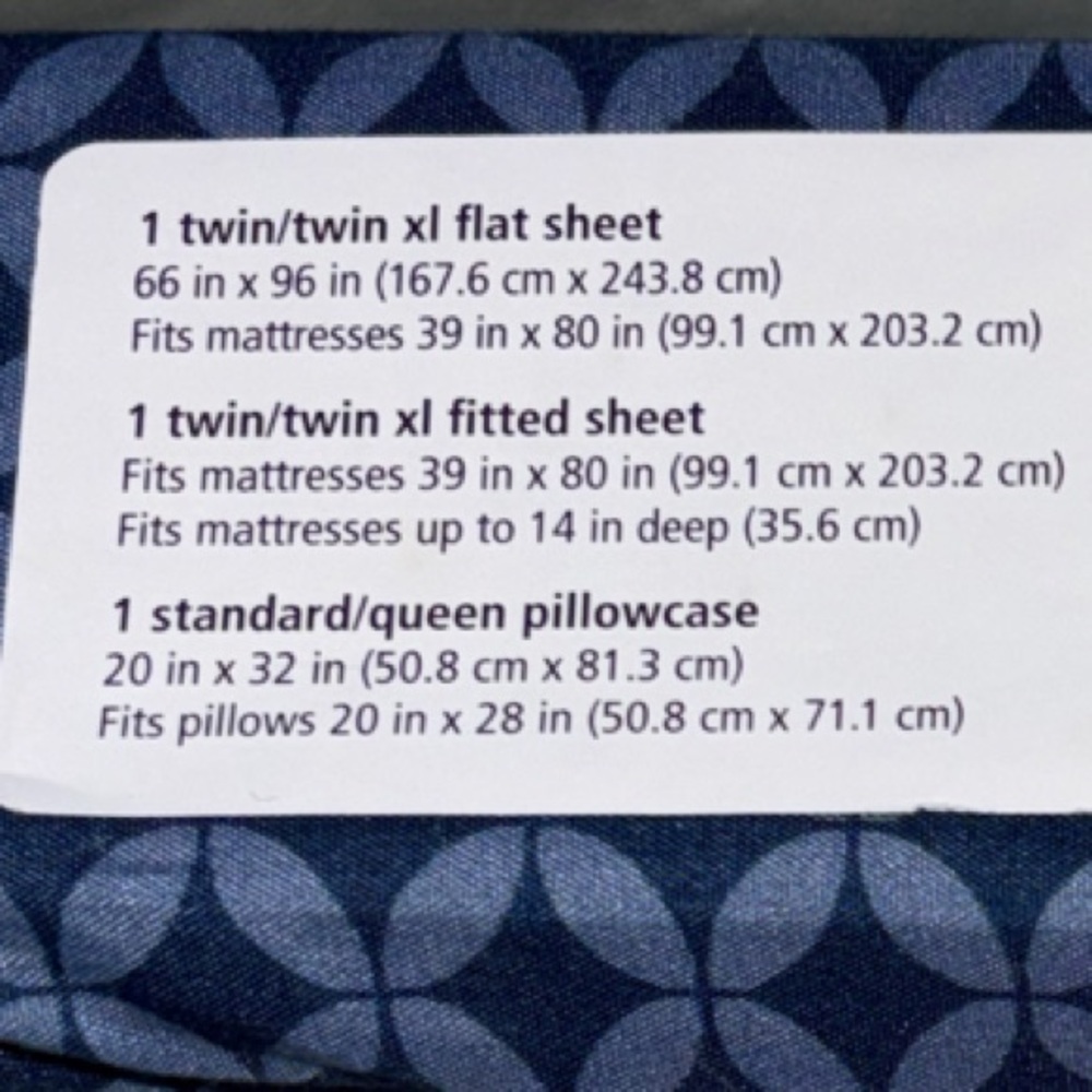 Mainstays Geometric Navy Microfiber Sheet Set - Picture 4 of 5